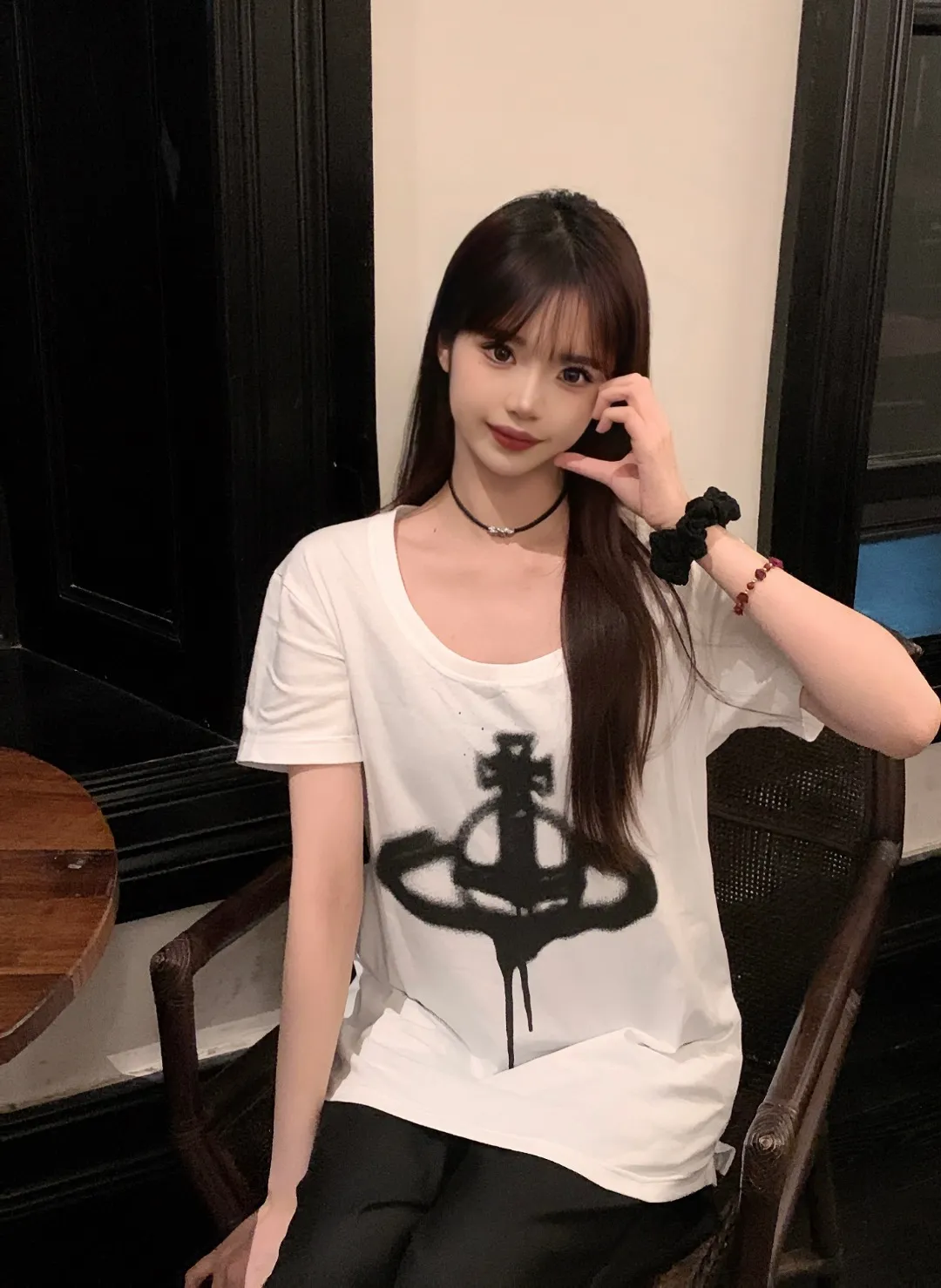 VIVI996 vivienne west wood Queen Mother West U-neck big T short-sleeve, top trending style, internet celebrity with millions of fans, PP same style upper body, good-looking, very high return rate!